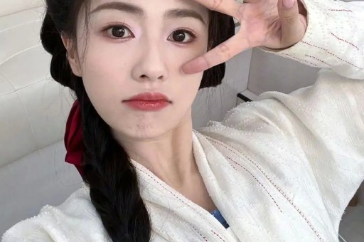 知名演员无戏可拍与妻子直播吵架闹离婚妻子晒证很快就不是了